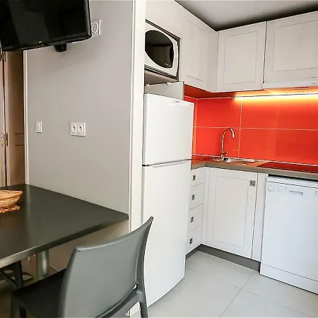 Marina D'oru.13 Apartment *